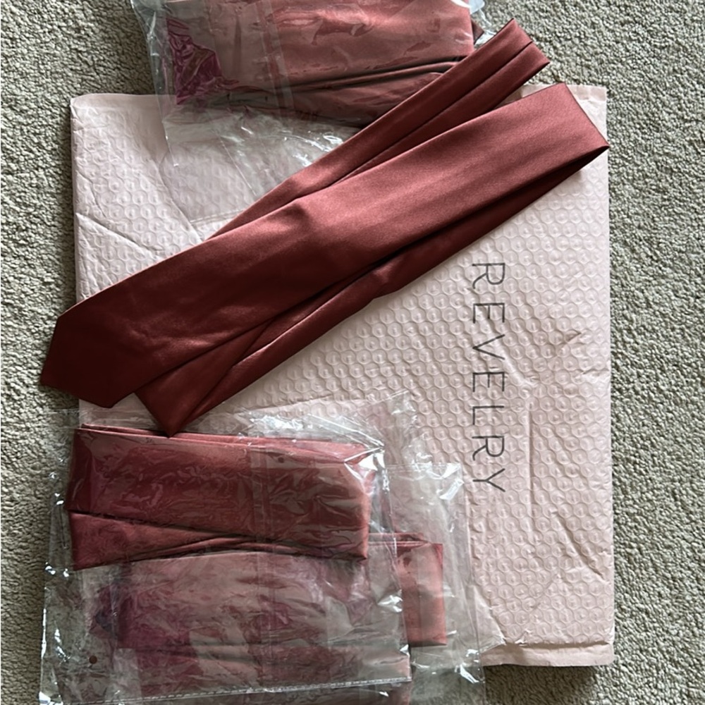 Revelry Satin Ties in Cinnamon Rose